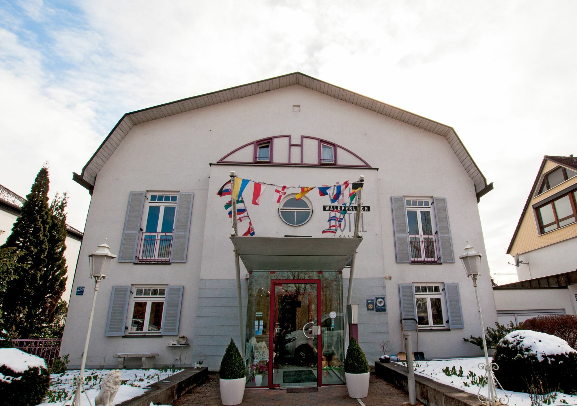 מינכן Villa Waldperlach By Blattl מראה חיצוני תמונה